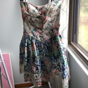 Kimchi & Blue floral sleeveless dress